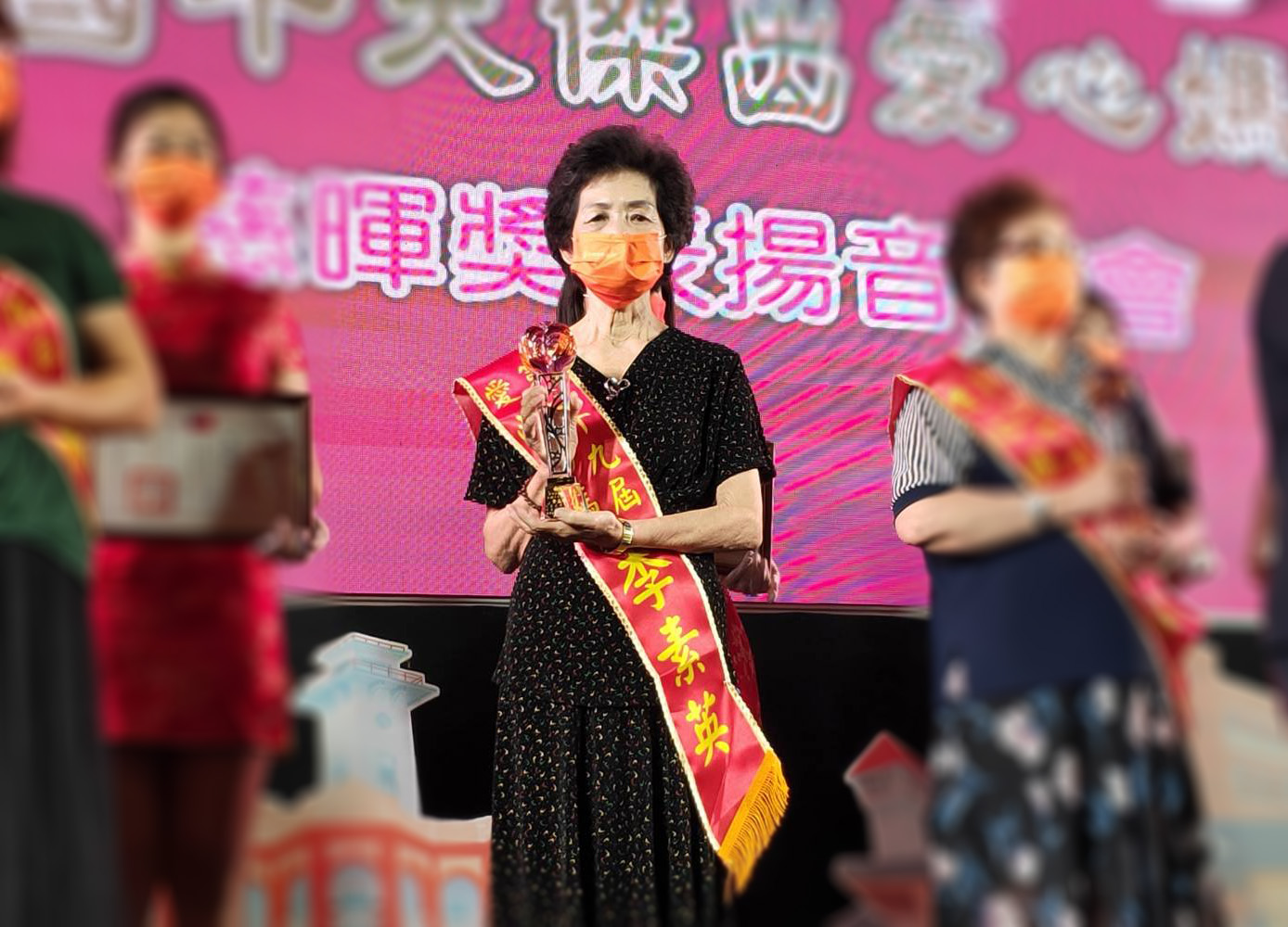 媽媽，辛苦了！慈暉獎得獎人-李素英女士